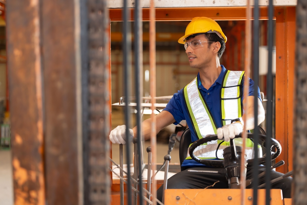 Rough_Terrain_Forklift_Certification_Institute.jpg